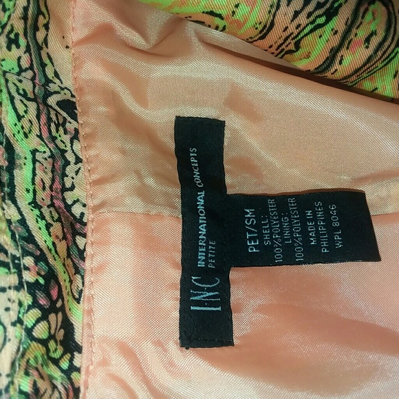 Two Piece suite /WORN ONCE/EXCELLENT CONDITION - Picture 2 of 7